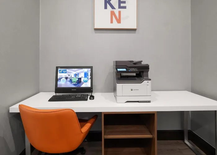 Holiday Inn Express & Suites Aiken By Ihg