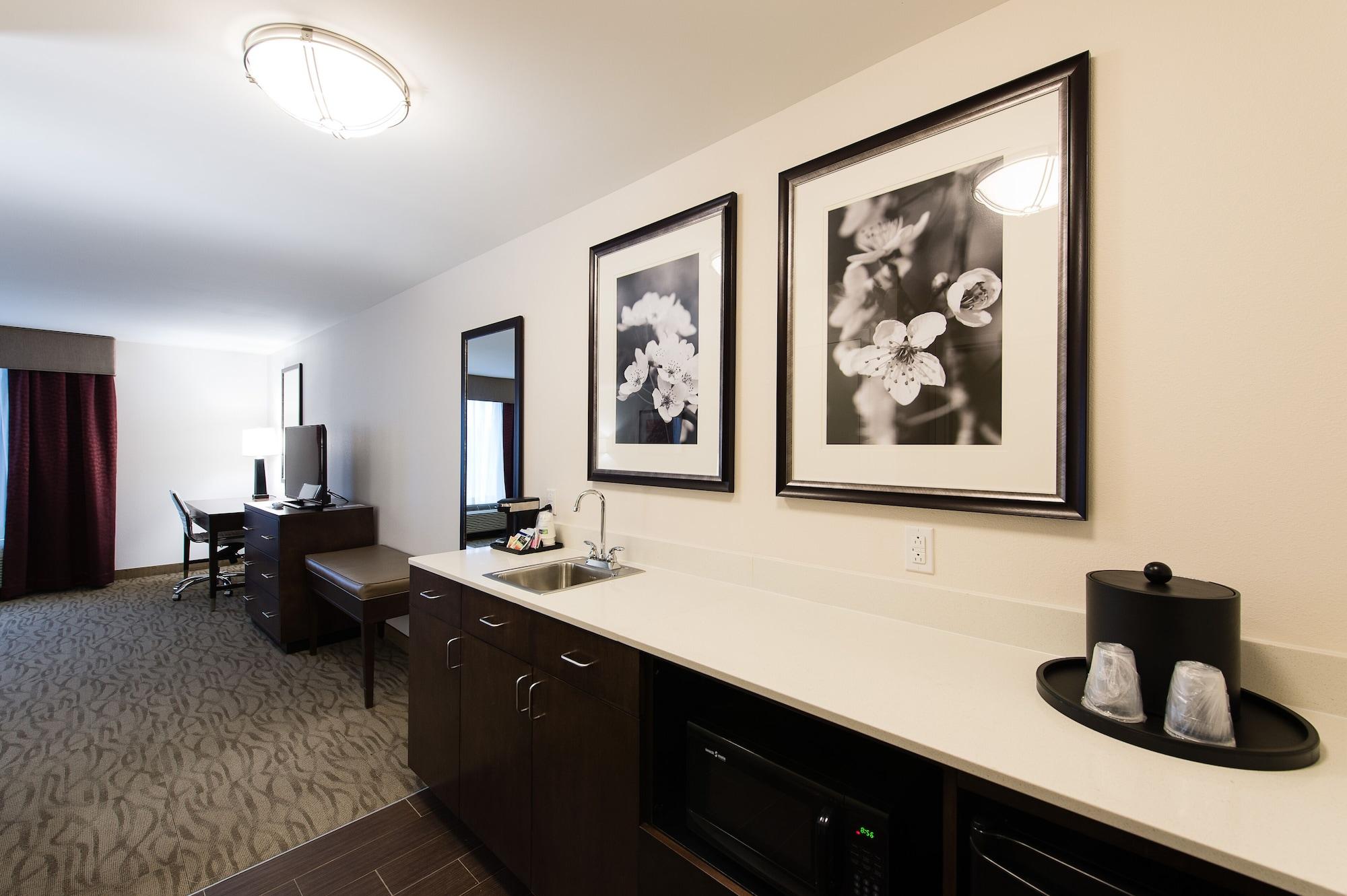 Hotel Express & By Ihg 4*
