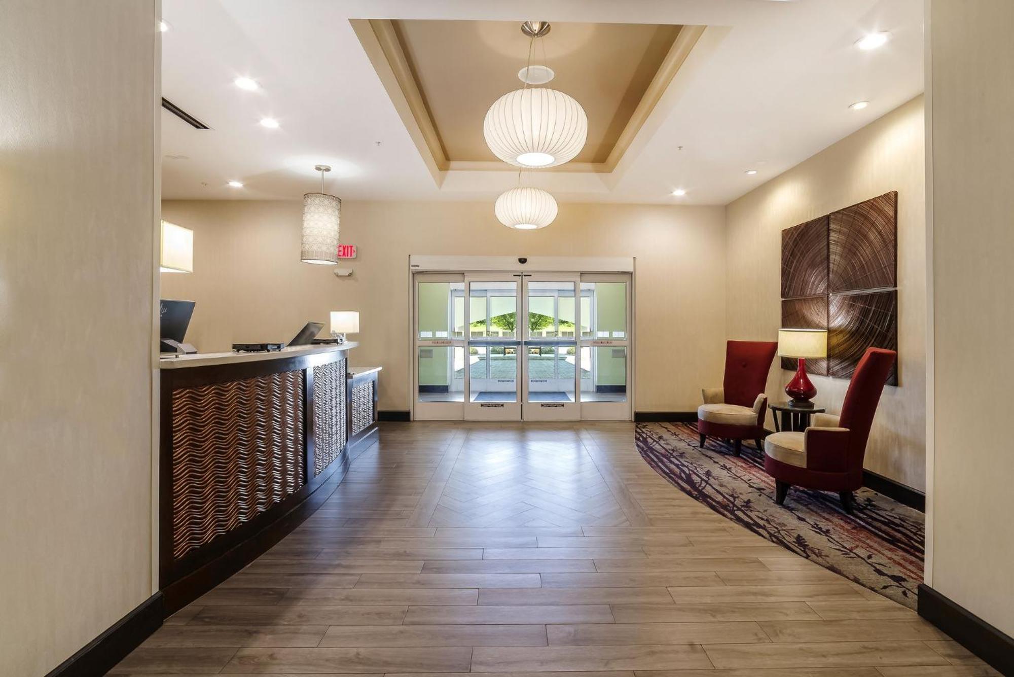 Hotel Express & By Ihg Aiken