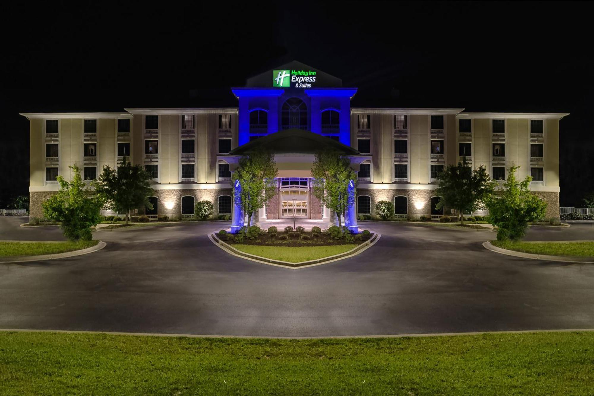 Express & By Ihg Hotel 4*